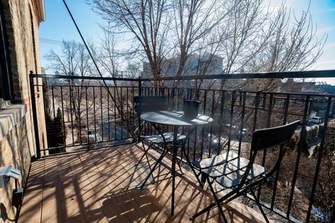 Tiny photo for 1501 N Bosworth Avenue #3C, Chicago, IL 60642 (MLS # 12582596)