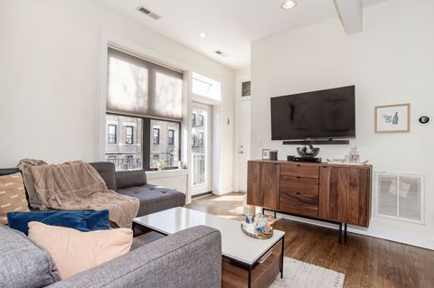 Tiny photo for 1501 N Bosworth Avenue #3C, Chicago, IL 60642 (MLS # 12582596)