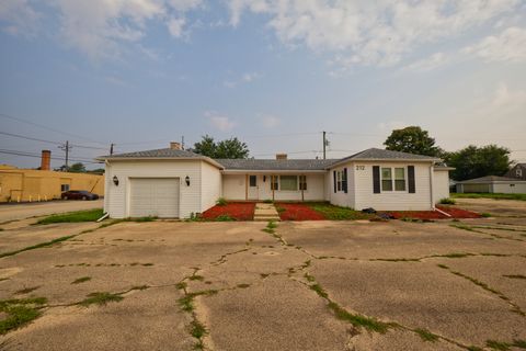 212 W South Street Plano IL 60545