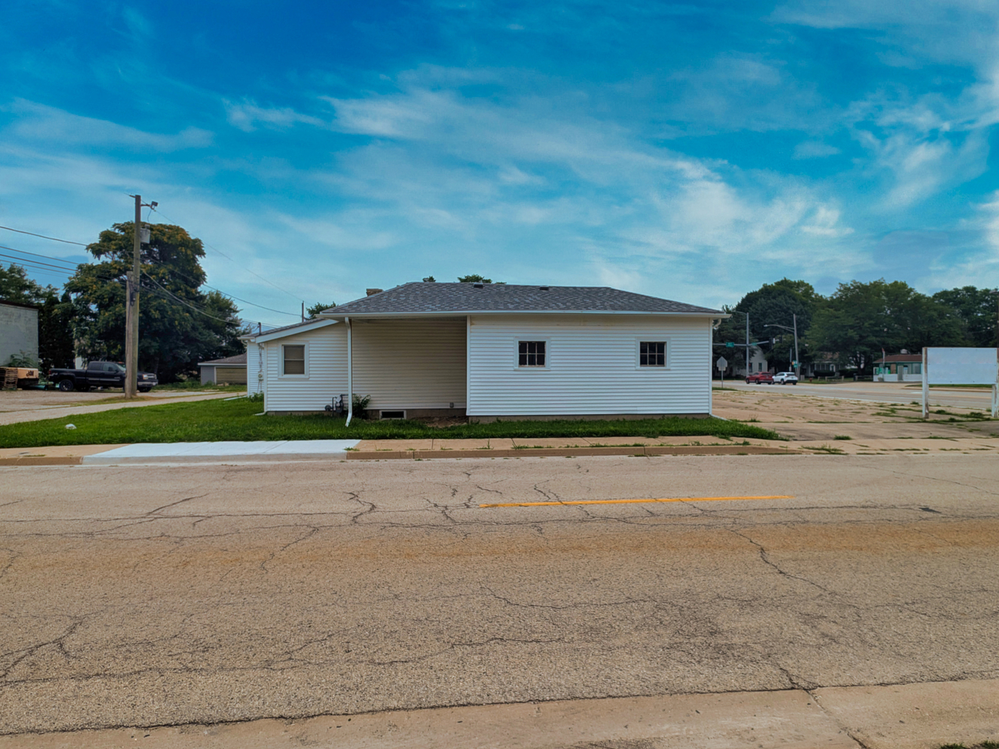 212 W South Street