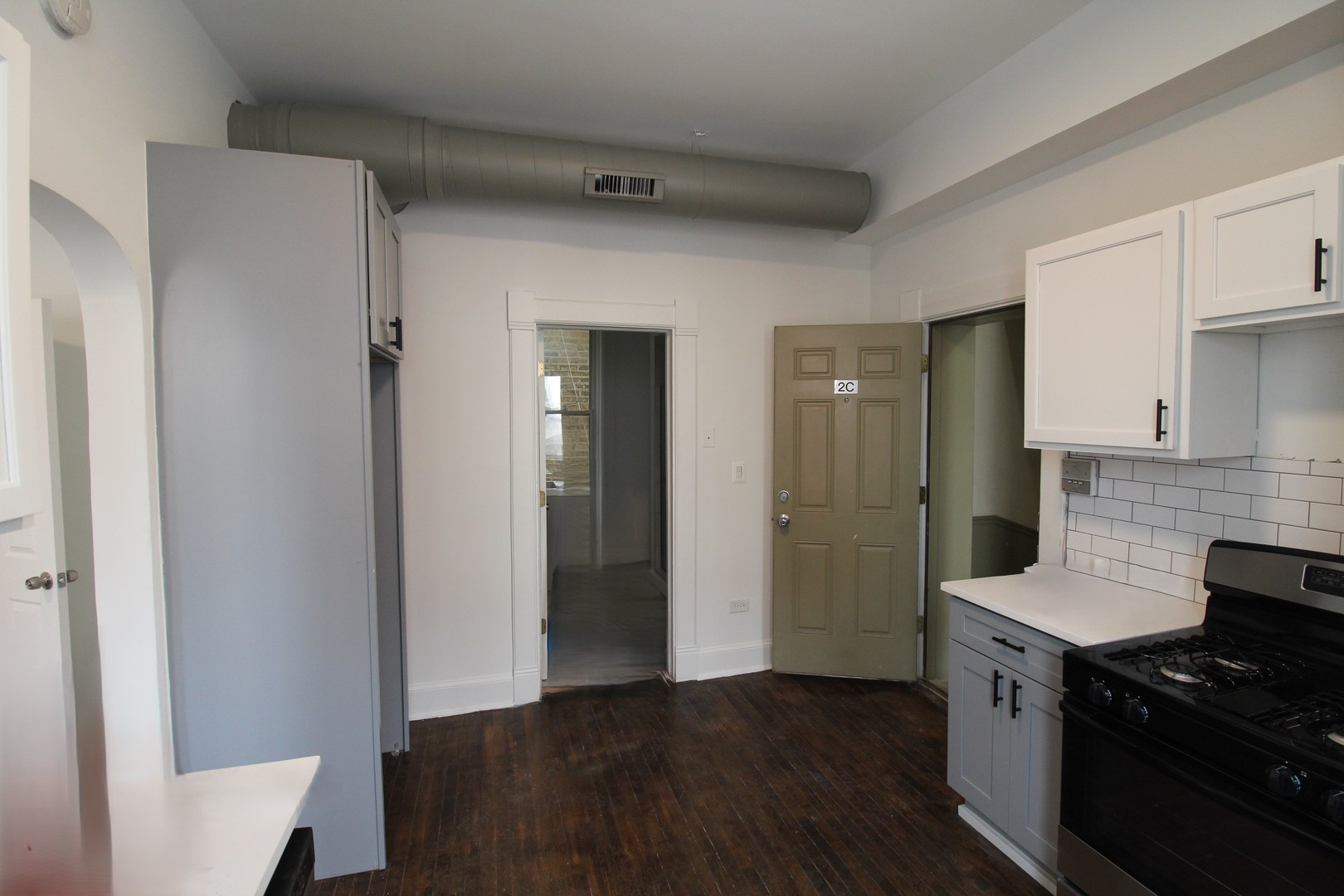 1362 N Bosworth Avenue 2C