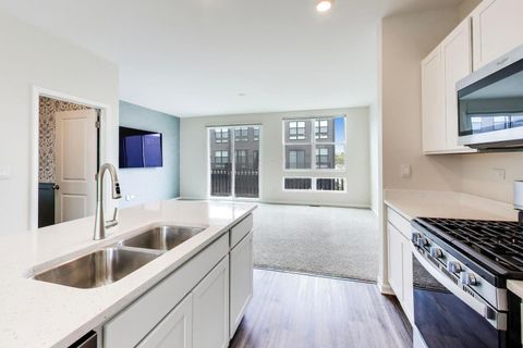 Tiny photo for 331 Summit Circle, Lombard, IL 60148 (MLS # 12625072)