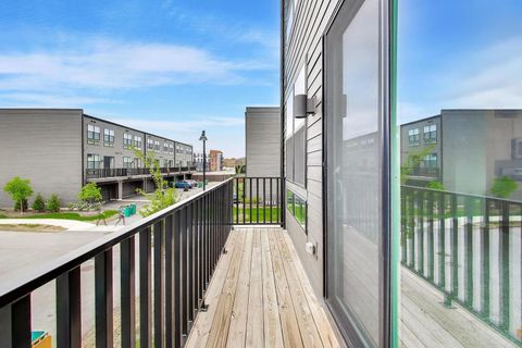 Tiny photo for 331 Summit Circle, Lombard, IL 60148 (MLS # 12625072)