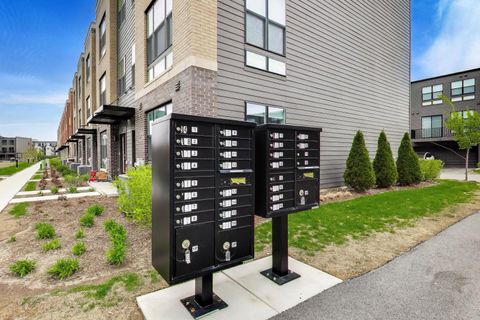 Tiny photo for 331 Summit Circle, Lombard, IL 60148 (MLS # 12625072)