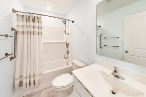 Tiny photo for 331 Summit Circle, Lombard, IL 60148 (MLS # 12625072)