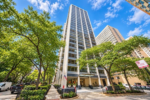 Photo of 222 E Pearson Street #1901, Chicago, IL 60611 (MLS # 12760902)