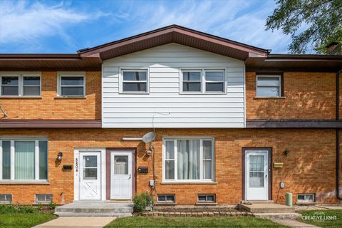 Photo of 8802 N Prospect Street, Niles, IL 60714 (MLS # 12530539)