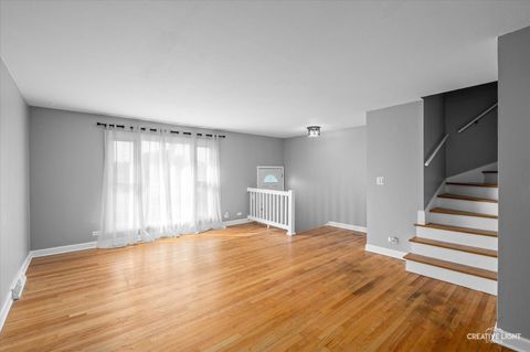 Tiny photo for 8802 N Prospect Street, Niles, IL 60714 (MLS # 12530539)