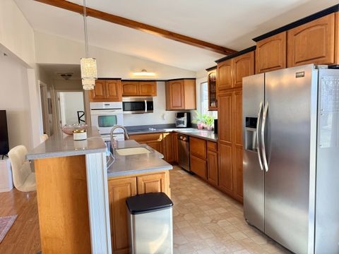 Tiny photo for 302 W Oak Street, Heyworth, IL 61745 (MLS # 12566913)