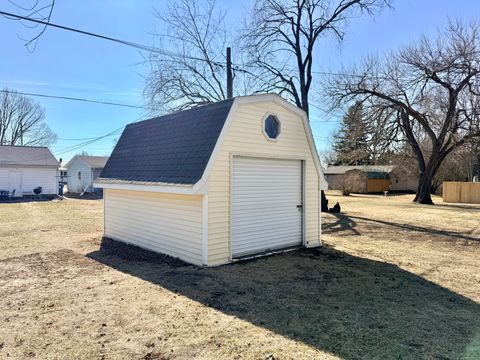 Tiny photo for 302 W Oak Street, Heyworth, IL 61745 (MLS # 12566913)