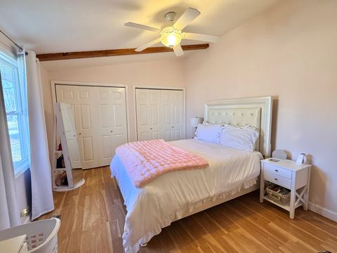 Tiny photo for 302 W Oak Street, Heyworth, IL 61745 (MLS # 12566913)