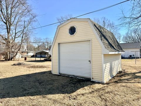 Tiny photo for 302 W Oak Street, Heyworth, IL 61745 (MLS # 12566913)