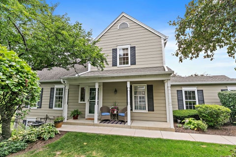 Tiny photo for 232 Sedgewick Circle, St. Charles, IL 60174 (MLS # 12768074)