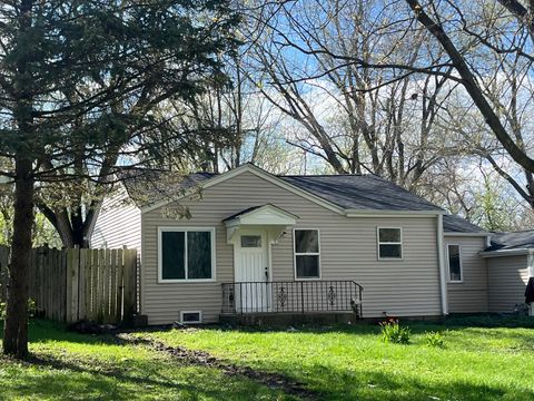 Photo of 36912 N Lawrence Drive, Lake Villa, IL 60046 (MLS # 12597927)