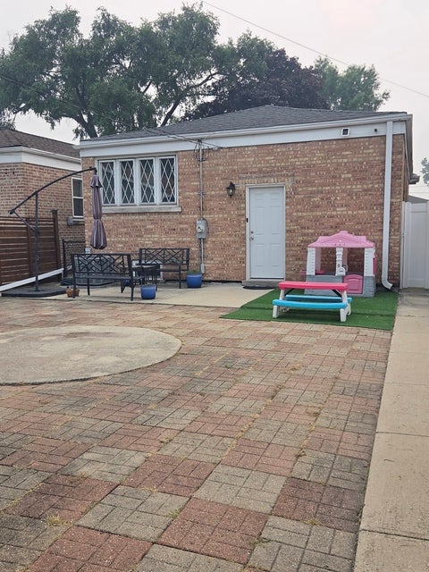 Tiny photo for 5537 S Massasoit Avenue, Chicago, IL 60638 (MLS # 12709368)