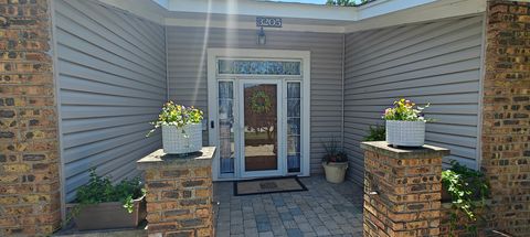 Tiny photo for 3205 63rd Street, Woodridge, IL 60517 (MLS # 12560279)