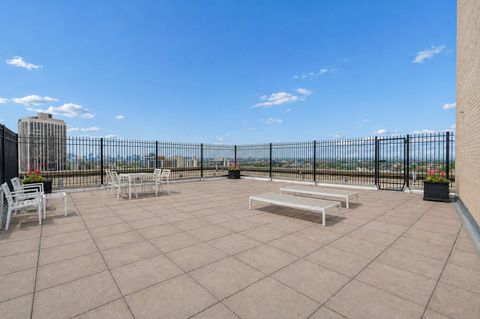 Tiny photo for 2930 N SHERIDAN Road #2106, Chicago, IL 60657 (MLS # 12633979)