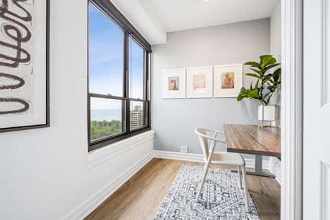 Tiny photo for 2930 N SHERIDAN Road #2106, Chicago, IL 60657 (MLS # 12633979)