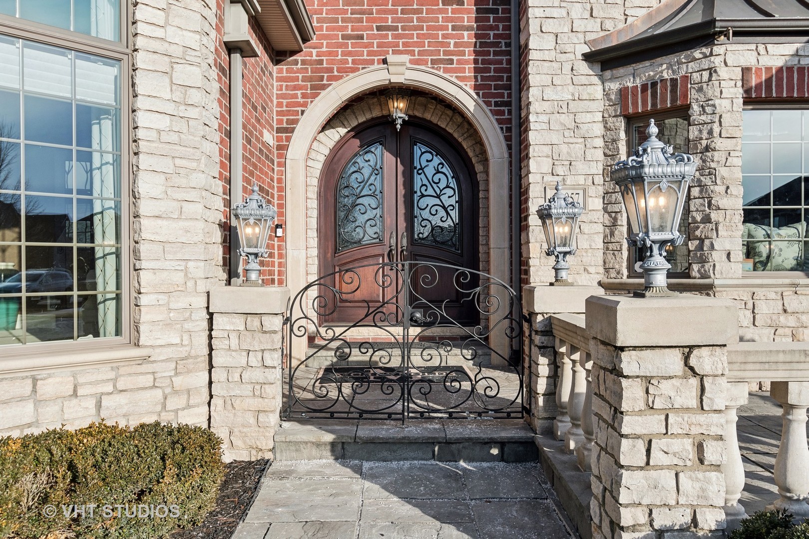 22957 Devonshire Lane