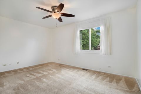 Tiny photo for 828 Tamms Lane, Bolingbrook, IL 60440 (MLS # 12642595)