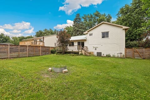 Tiny photo for 828 Tamms Lane, Bolingbrook, IL 60440 (MLS # 12642595)