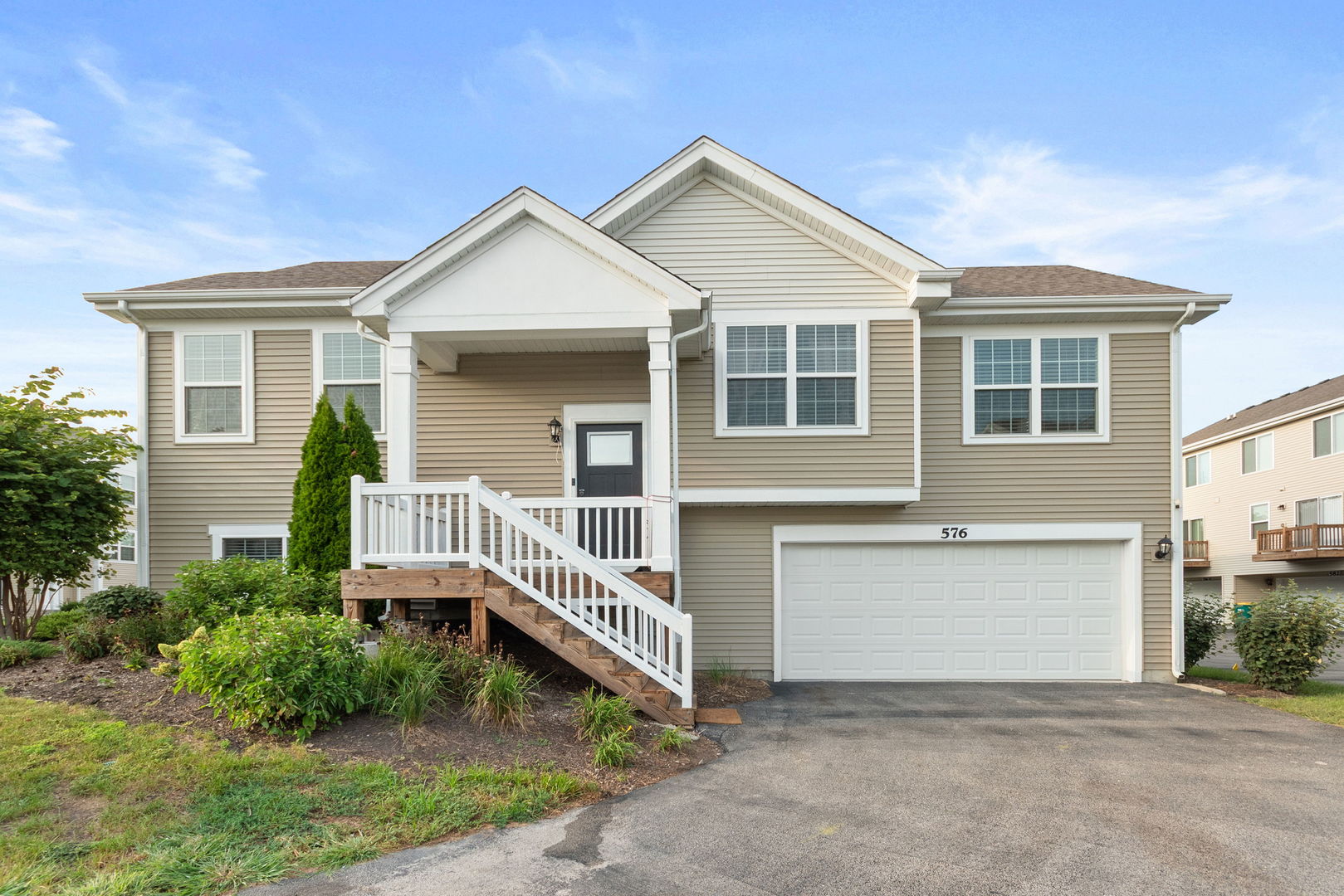 576 Spring Leaf Drive