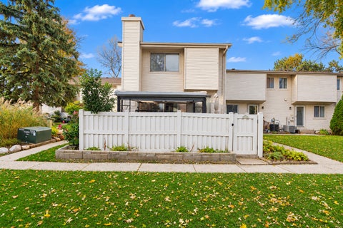 Tiny photo for 531 Verde Drive, Schaumburg, IL 60173 (MLS # 12797690)