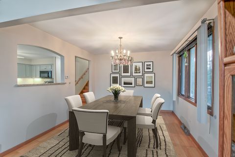 Tiny photo for 332 N West Avenue, Elmhurst, IL 60126 (MLS # 12578956)