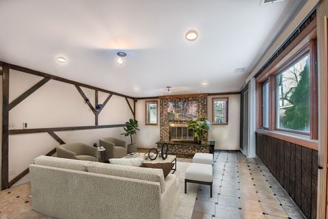 Tiny photo for 332 N West Avenue, Elmhurst, IL 60126 (MLS # 12578956)