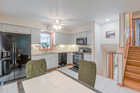 Tiny photo for 332 N West Avenue, Elmhurst, IL 60126 (MLS # 12578956)