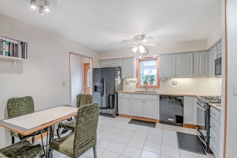 Tiny photo for 332 N West Avenue, Elmhurst, IL 60126 (MLS # 12578956)