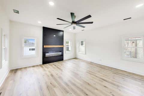 Tiny photo for 610 Eastern Avenue, Bellwood, IL 60104 (MLS # 12617578)