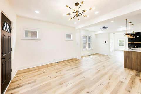 Tiny photo for 610 Eastern Avenue, Bellwood, IL 60104 (MLS # 12617578)