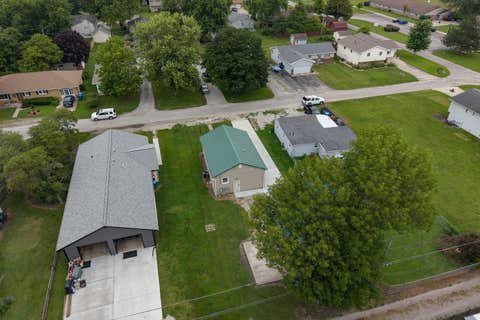 Tiny photo for 118 E Diller Street, Pontiac, IL 61764 (MLS # 12723347)
