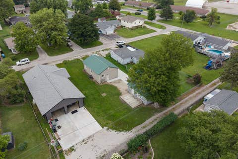 Tiny photo for 118 E Diller Street, Pontiac, IL 61764 (MLS # 12723347)