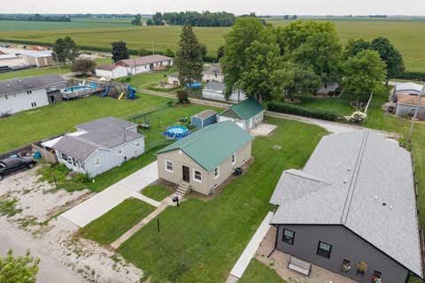 Tiny photo for 118 E Diller Street, Pontiac, IL 61764 (MLS # 12723347)