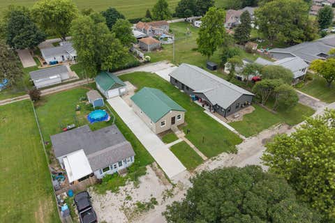 Tiny photo for 118 E Diller Street, Pontiac, IL 61764 (MLS # 12723347)