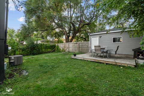 Tiny photo for 11706 S Watkins Avenue, Chicago, IL 60643 (MLS # 12480037)
