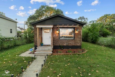 11706 S Watkins Avenue Chicago IL 60643