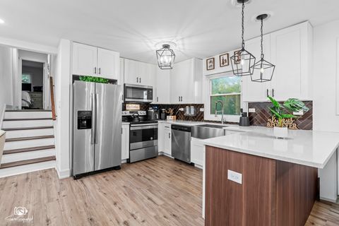 Tiny photo for 11706 S Watkins Avenue, Chicago, IL 60643 (MLS # 12480037)