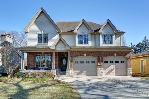 881 S Bryan Street Elmhurst IL 60126