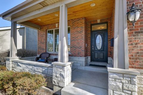 Tiny photo for 881 S Bryan Street, Elmhurst, IL 60126 (MLS # 12568752)