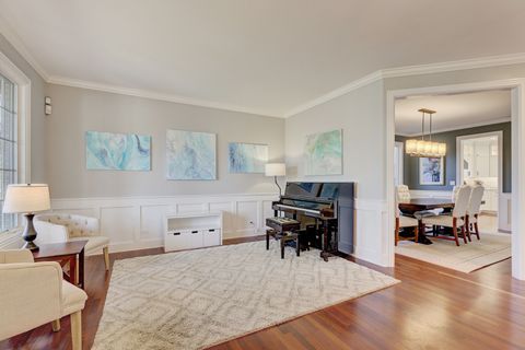 Tiny photo for 881 S Bryan Street, Elmhurst, IL 60126 (MLS # 12568752)