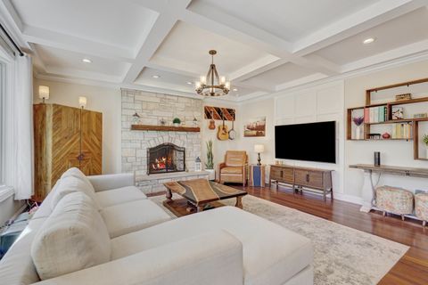 Tiny photo for 881 S Bryan Street, Elmhurst, IL 60126 (MLS # 12568752)