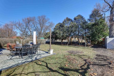 Tiny photo for 881 S Bryan Street, Elmhurst, IL 60126 (MLS # 12568752)