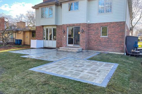 Tiny photo for 881 S Bryan Street, Elmhurst, IL 60126 (MLS # 12568752)