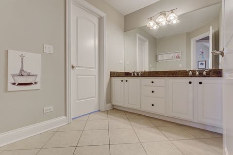 Tiny photo for 881 S Bryan Street, Elmhurst, IL 60126 (MLS # 12568752)