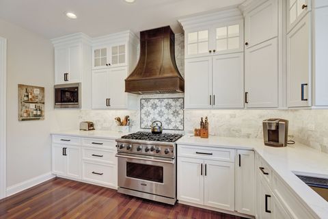 Tiny photo for 881 S Bryan Street, Elmhurst, IL 60126 (MLS # 12568752)