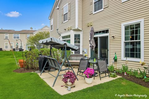Tiny photo for 2636 Evergreen Circle, McHenry, IL 60050 (MLS # 12639080)