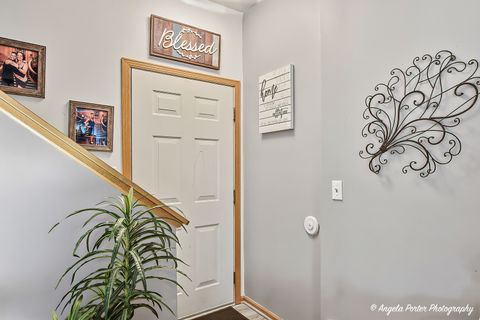 Tiny photo for 2636 Evergreen Circle, McHenry, IL 60050 (MLS # 12639080)